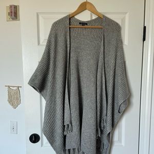 American Eagle Shawl grey 0/Small super cozy